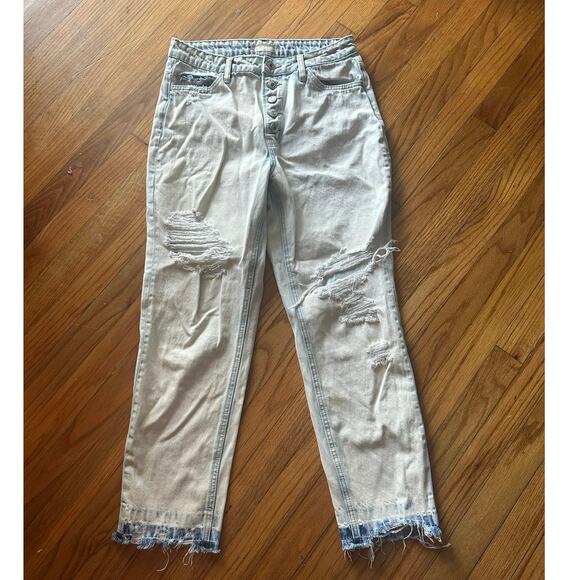 Altar'd State Vervet Cropped Distressed Denim Jeans - Picture 1 of 12